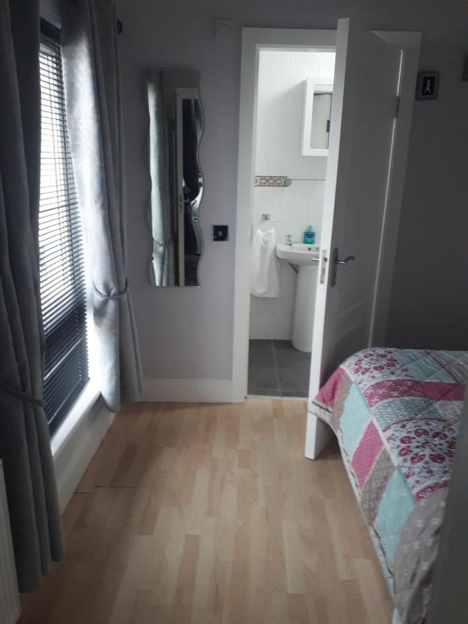 Ideal One Bedroom Appartment In Naas Oo Kildare Exterior foto